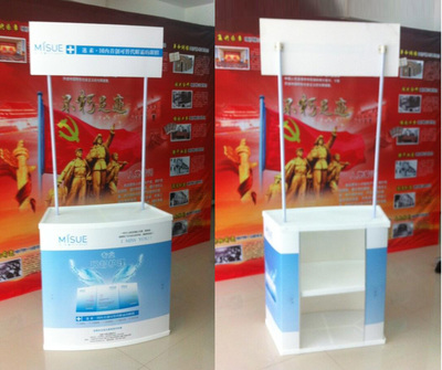 西安食品飲料廣告促銷臺(tái)與折疊促銷桌定制 創(chuàng)意平面設(shè)計(jì)提升營(yíng)銷力